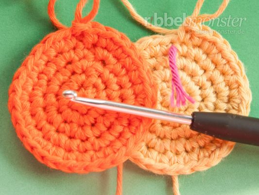 Crochet Circles – with Single Crochet Stitches