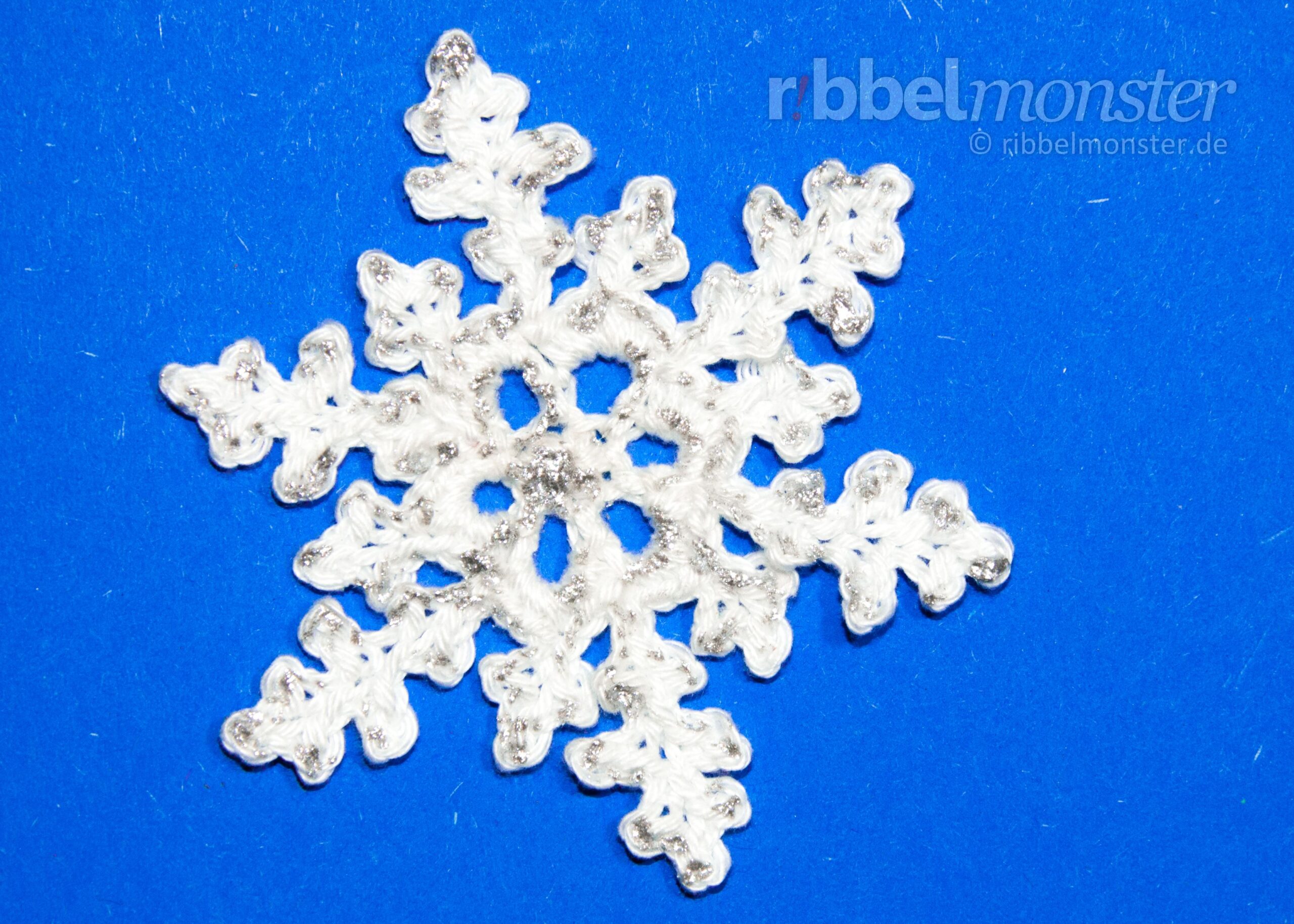 Crochet Snowflake “Flosta”