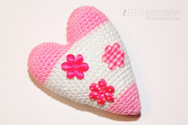 Amigurumi – Crochet big Tilda heart