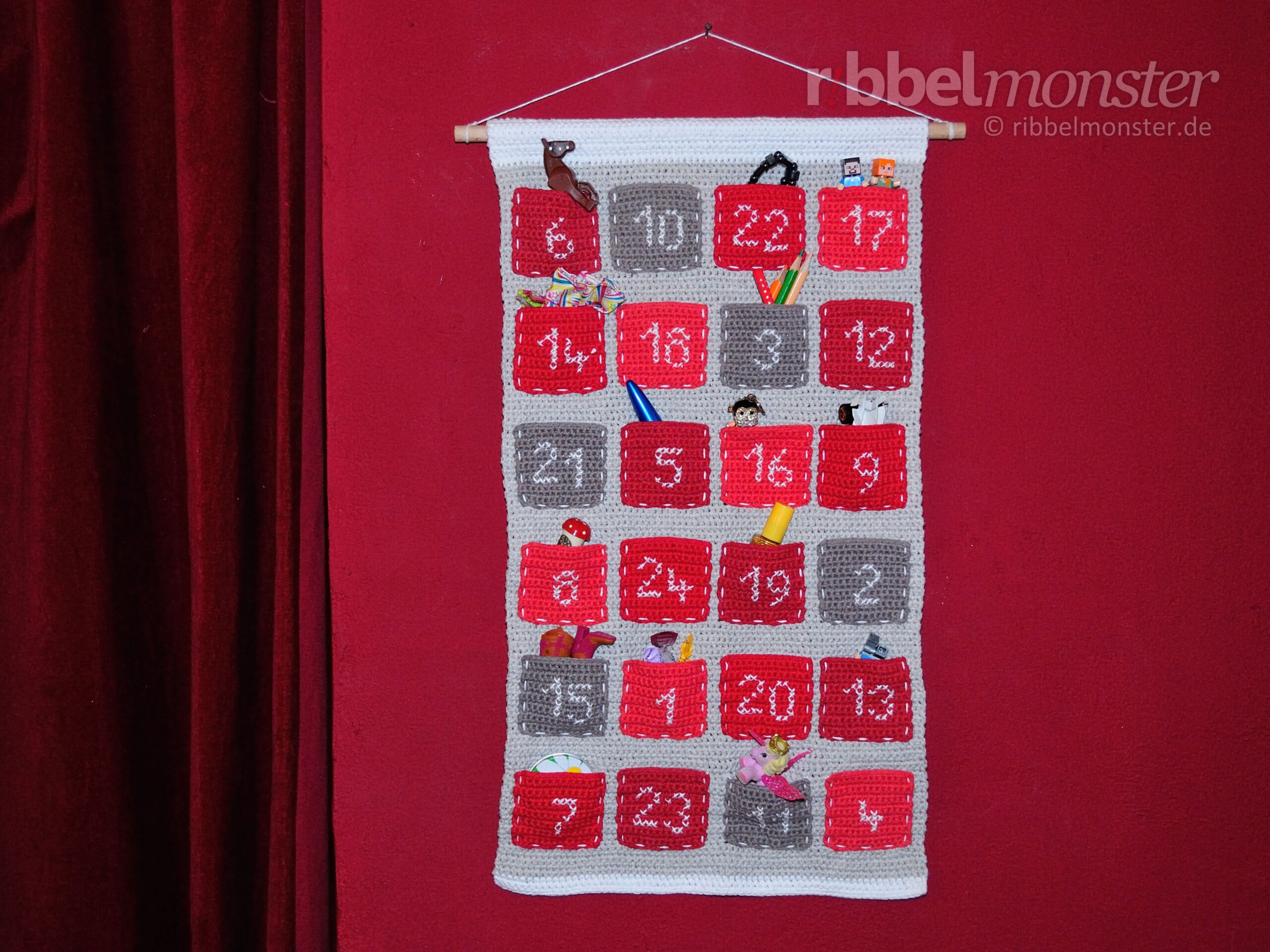 Crochet Simple Advent Calendar