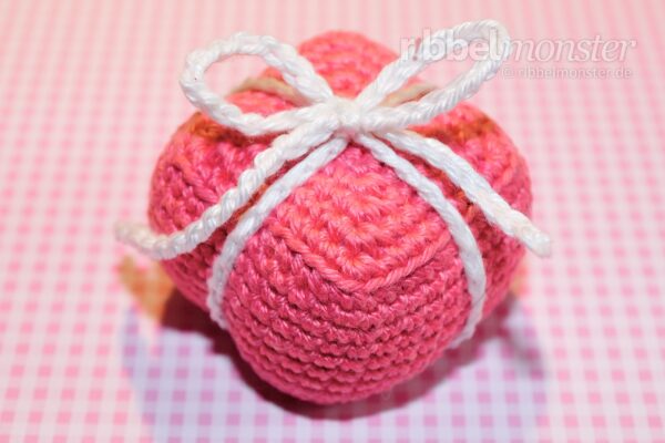 Amigurumi – Crochet Large Gift Package