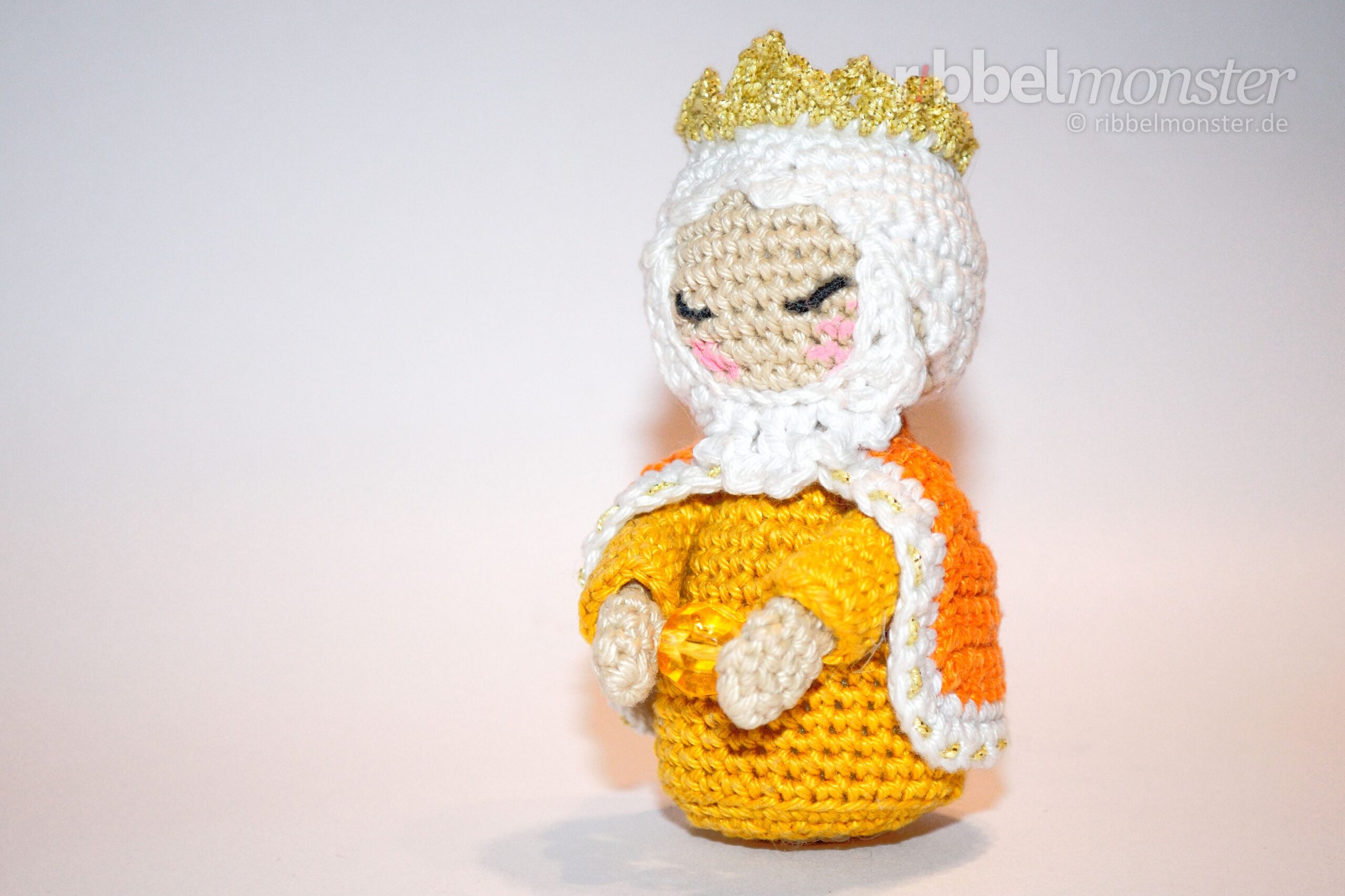 Amigurumi – Crochet Kokeshi Melchior