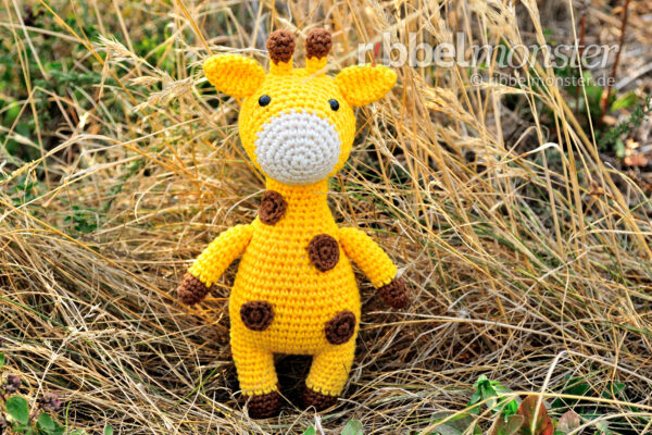 Amigurumi – Crochet Giraffe “Hans Joachim”